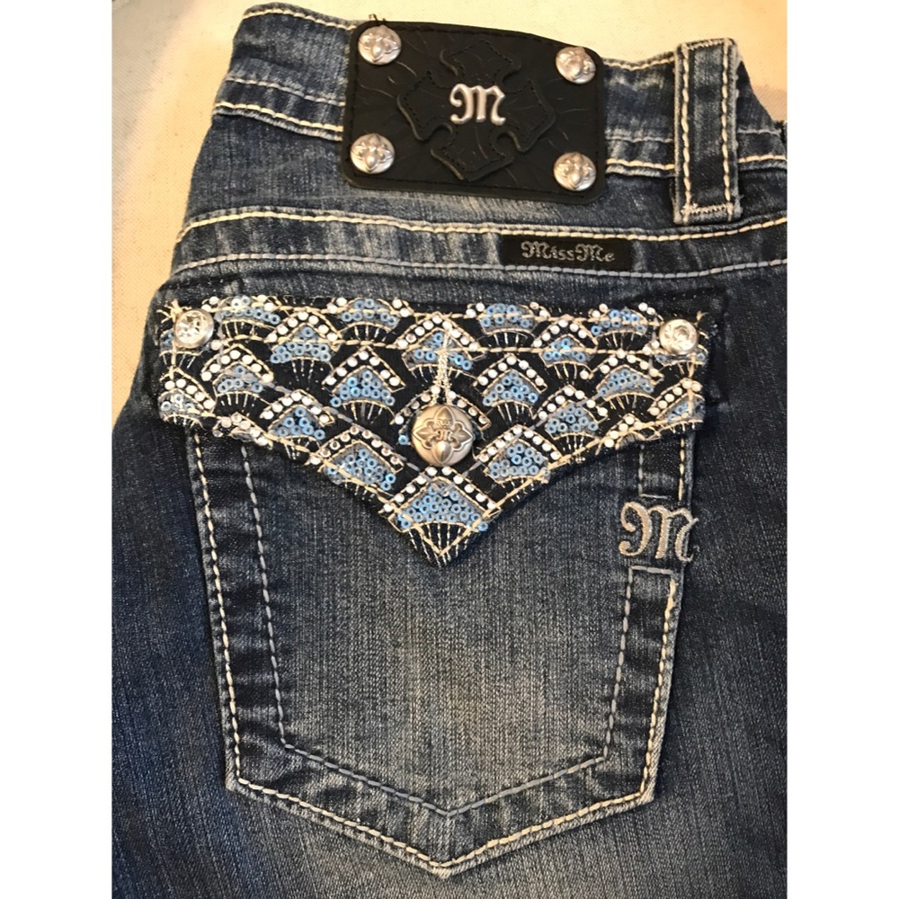 Miss Me NWT Boot Cut blue Sequin flap Pocket Jeans